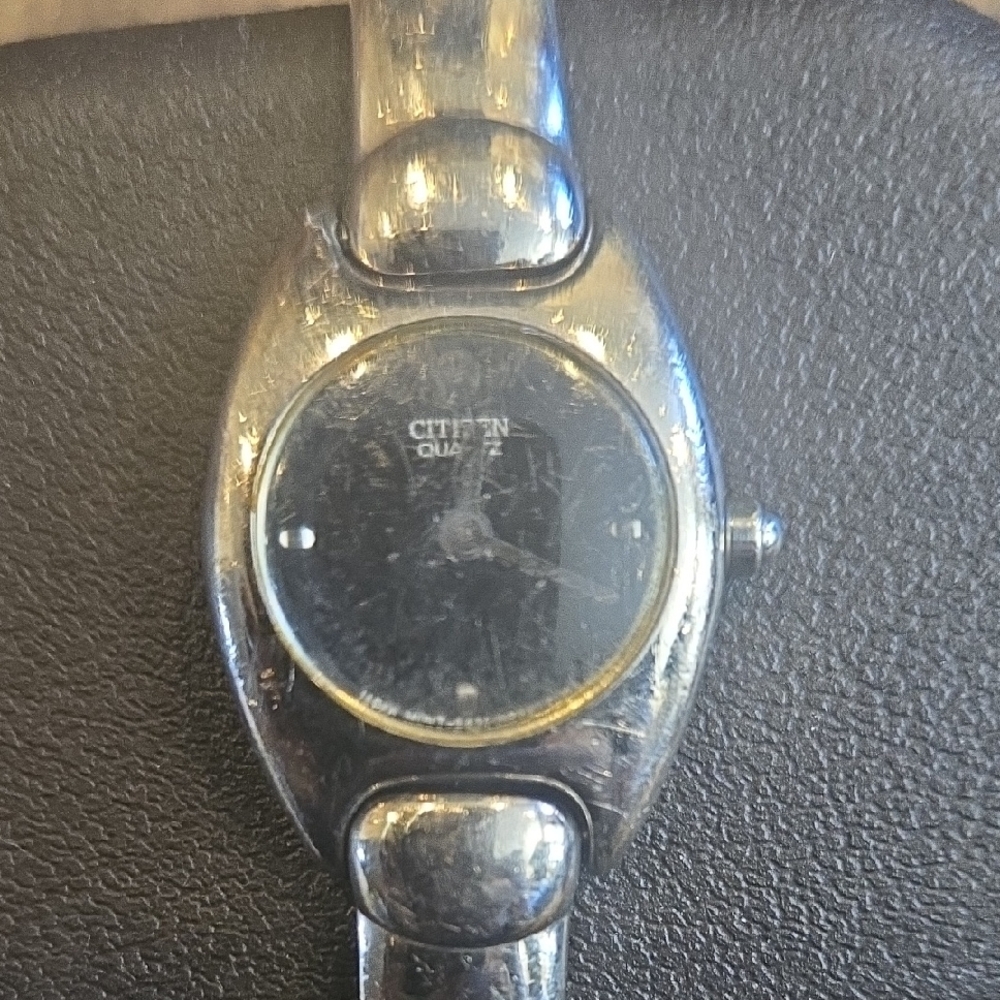 Citizen Black and Silver Quartz Smartwatch